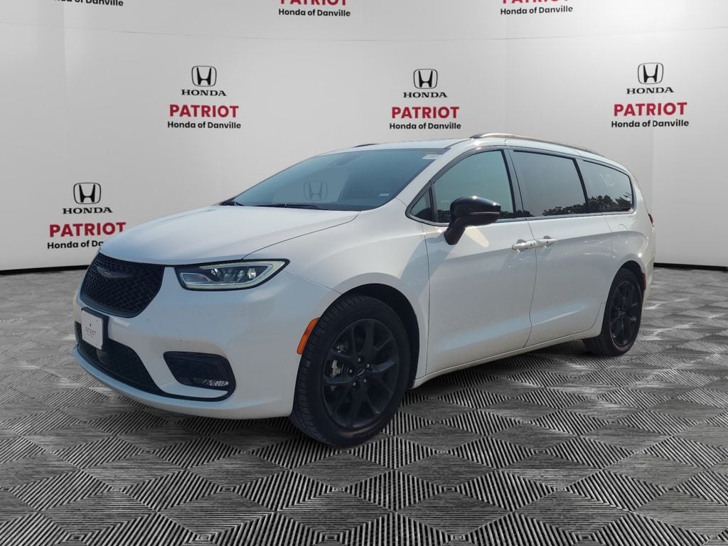 2025 Chrysler Pacifica