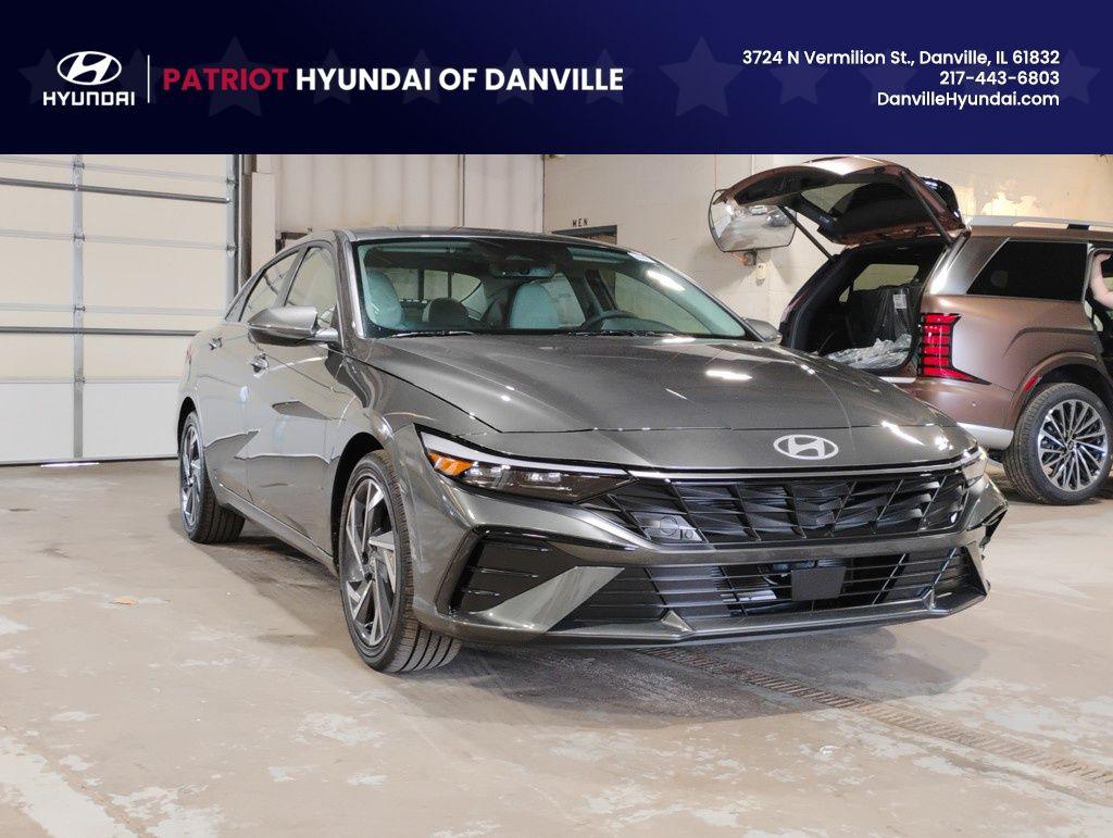2025 Hyundai Elantra Sedan 