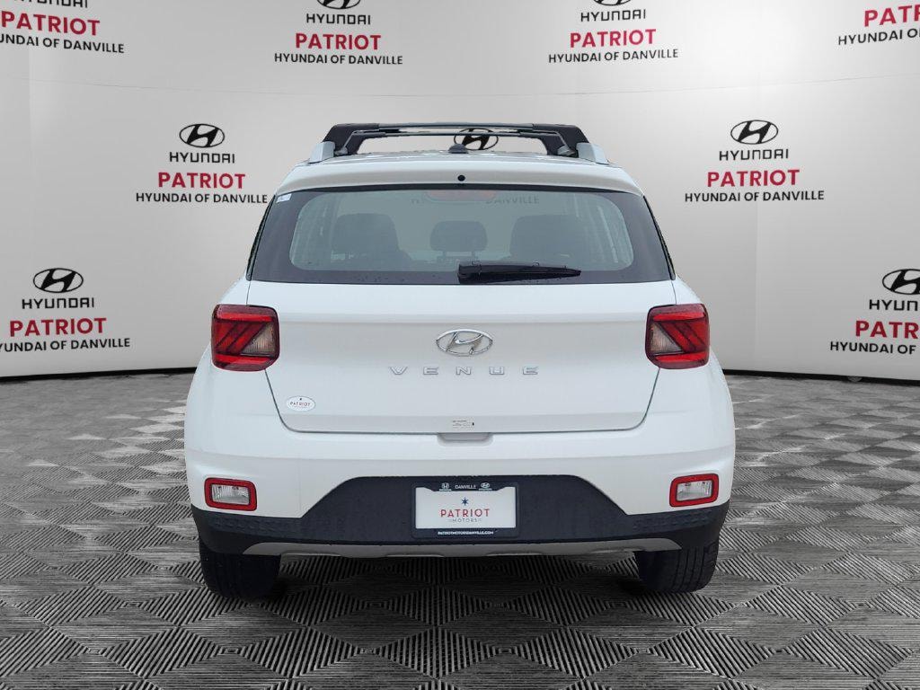 New 2026 Hyundai Venue SEL SUV