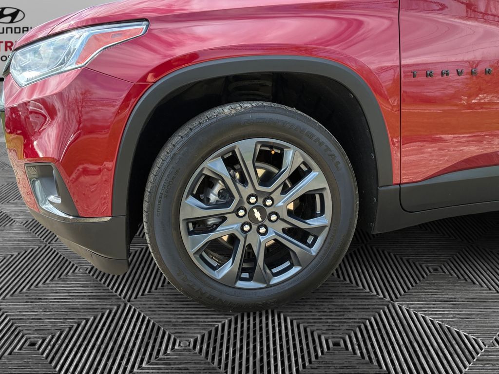 2021 Chevrolet Traverse RS - Photo 14