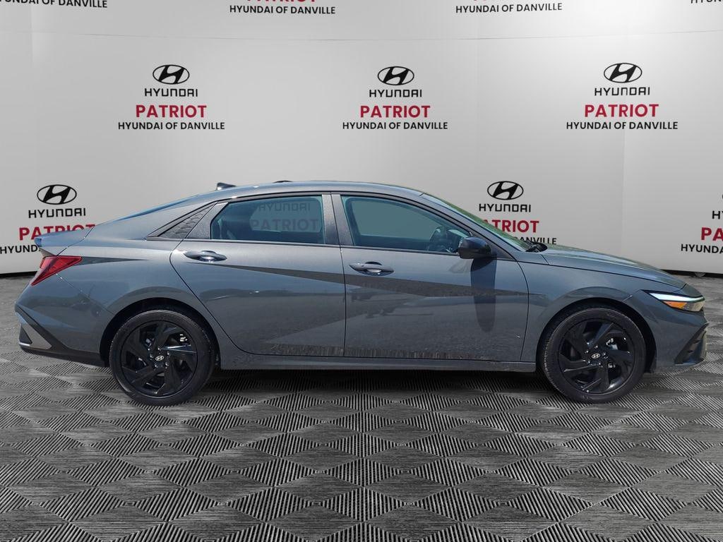 New 2026 Hyundai Elantra SEL Sport Sedan