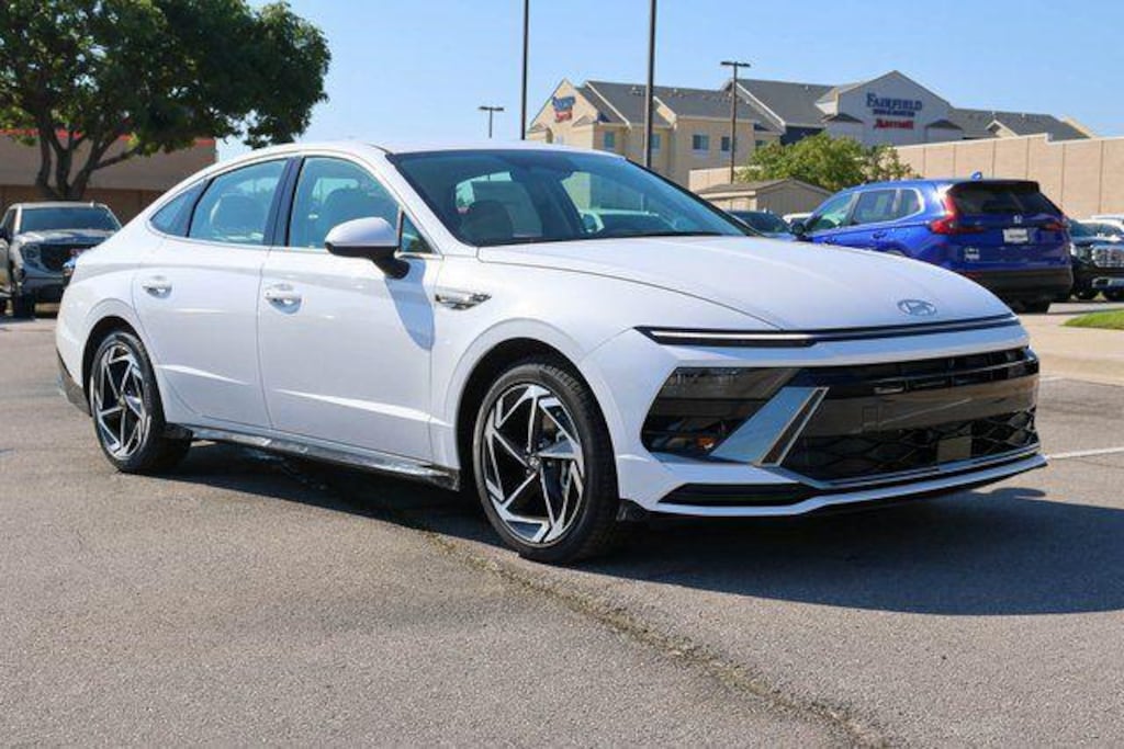 New 2026 Hyundai Sonata SEL Sport Sedan