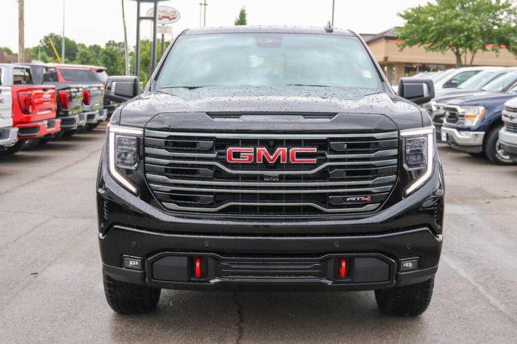 New 2026 GMC Sierra 1500 Crew Cab, Short Bed, AT4, 4WD Truck Crew Cab