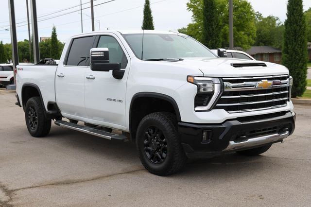 2024 Chevrolet Silverado HD LTZ 4WD Crew Cab Standard Box's photo