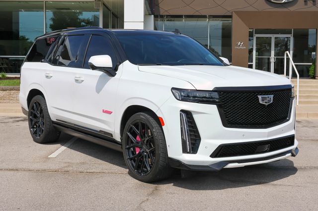 2023 Cadillac Escalade 4WD Escalade-V's photo