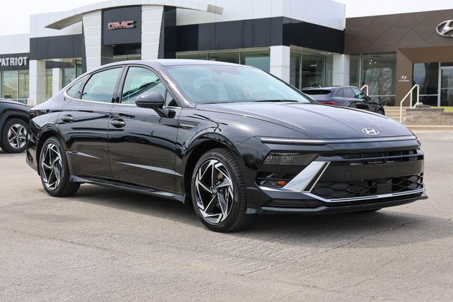 2026 Hyundai Sonata SEL AWD's photo