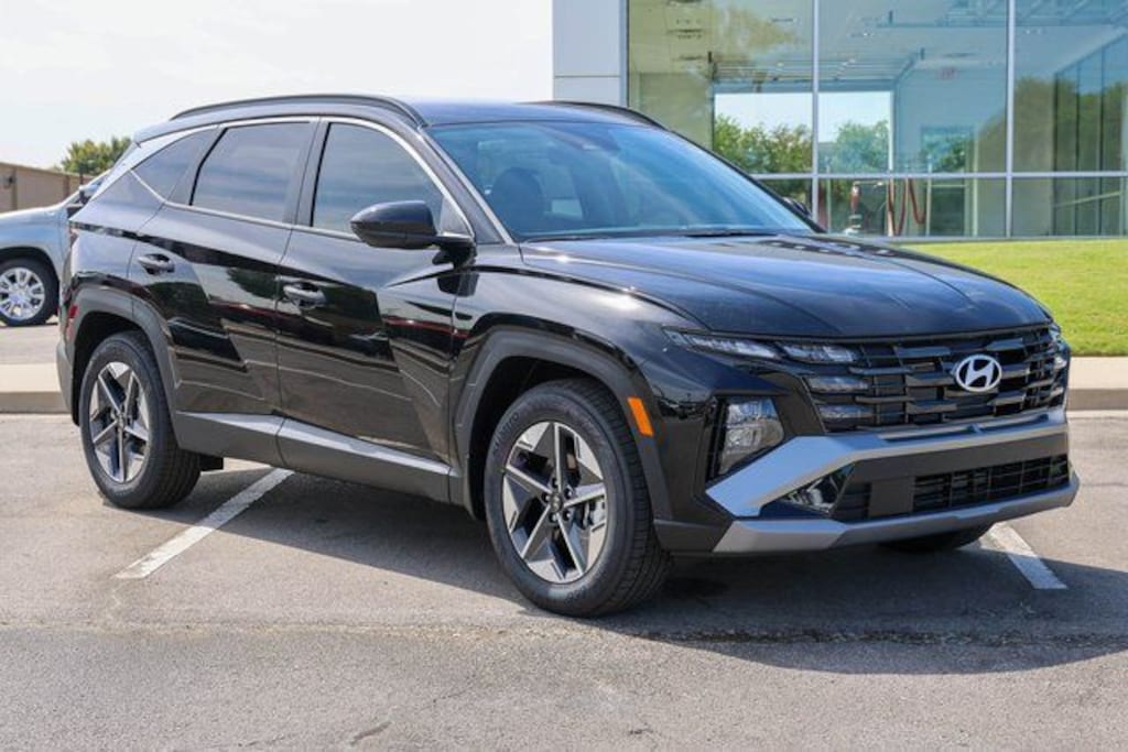 New 2026 Hyundai Tucson SEL FWD SUV