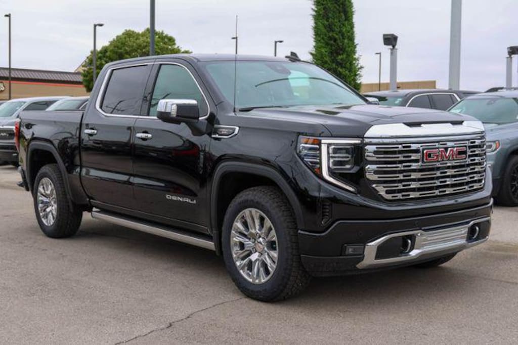 New 2026 GMC Sierra 1500 Crew Cab, Short Bed, Denali, 4WD Truck Crew Cab