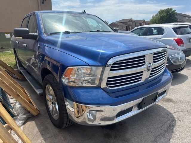 2018 RAM 1500 Big Horn 4x4 Crew Cab 5'7's photo