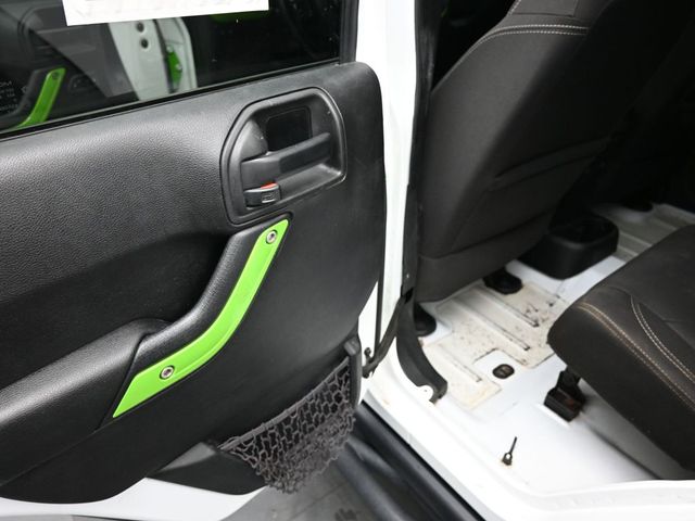 2017 Jeep Wrangler Unlimited Rubicon - Photo 14