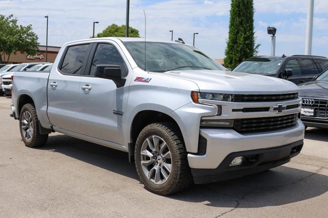 2021 Chevrolet Silverado 1500 RST 4X4 Crew Cab Short Box's photo