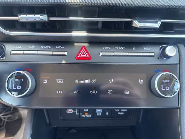 2025 Hyundai Sonata Hybrid SEL - Photo 16