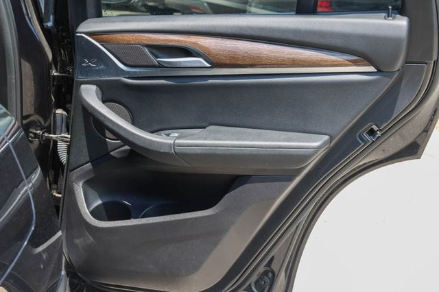 2023 BMW X3 30i - Photo 18