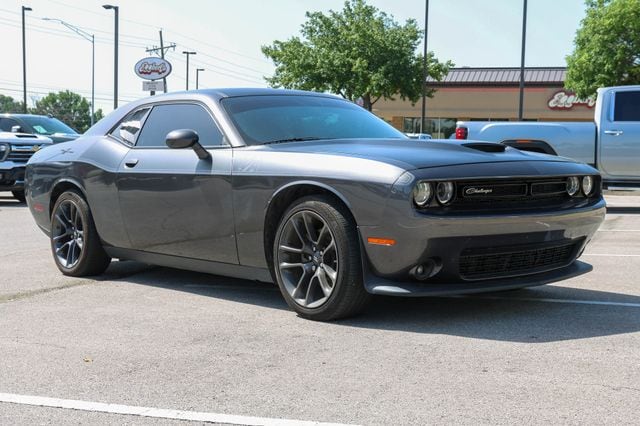2022 Dodge Challenger R/T's photo