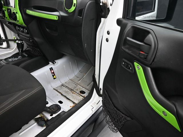 2017 Jeep Wrangler Unlimited Rubicon - Photo 22