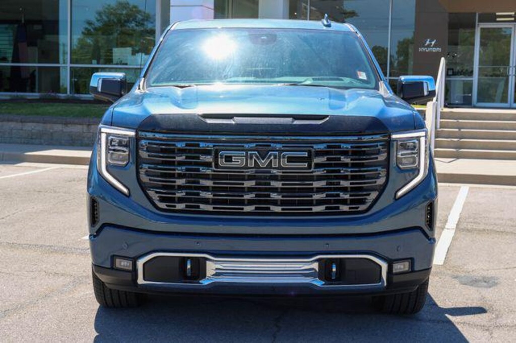 New 2026 GMC Sierra 1500 Crew Cab, Short Bed, Denali Ultimate, 4WD Truck Crew Cab