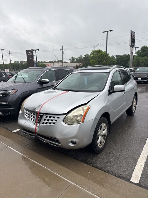 2010 Nissan Rogue SL FWD's photo