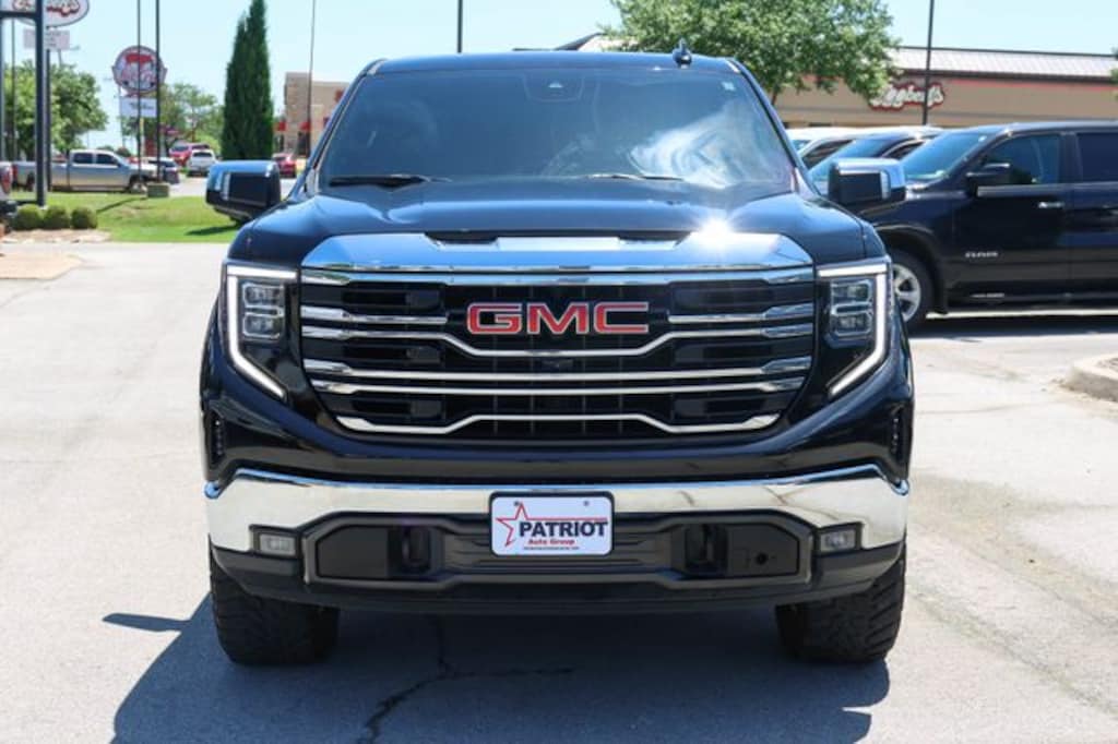 Used 2024 GMC Sierra 1500 SLT Truck Crew Cab
