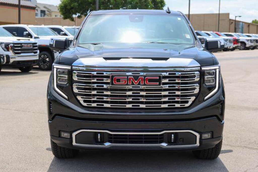 New 2026 GMC Sierra 1500 Crew Cab, Short Bed, Denali, 4WD Truck Crew Cab