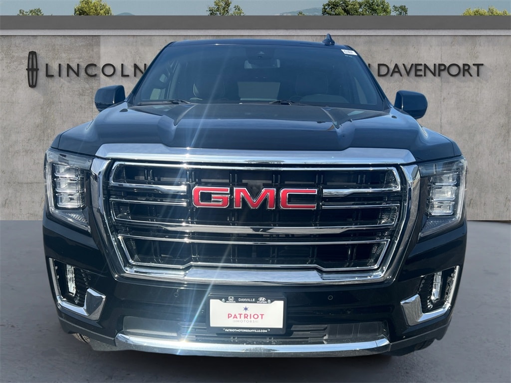 Used 2023 GMC Yukon SLT with VIN 1GKS2BKD1PR190447 for sale in Davenport, IA