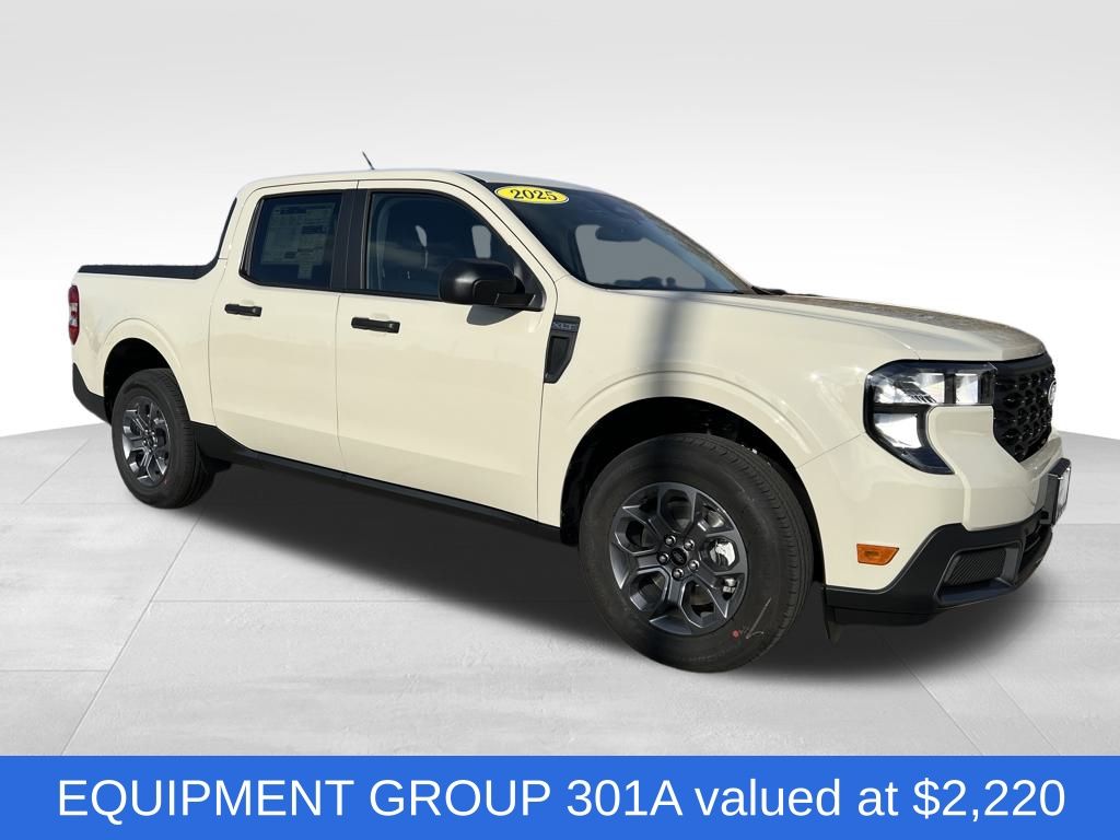2025 Ford Maverick XLT's photo