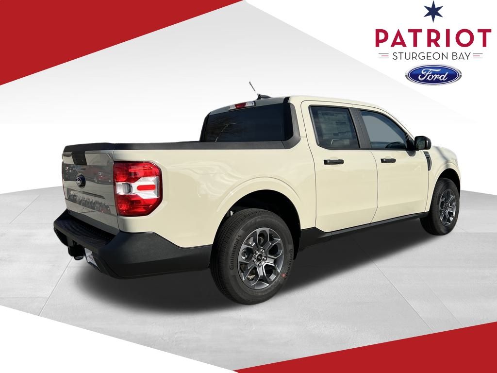 2025 Ford Maverick XLT photo 2