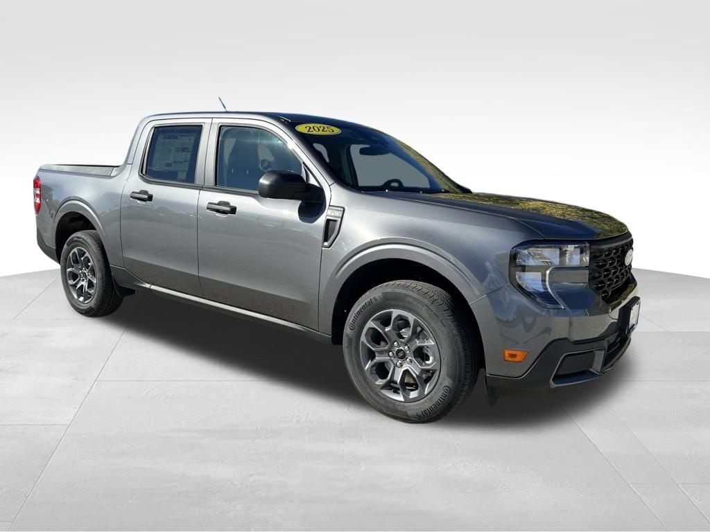 2025 Ford Maverick XLT's photo