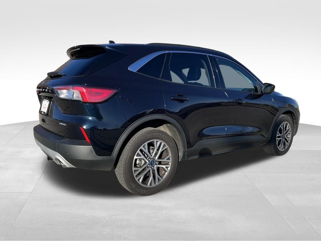 2021 Ford Escape SEL photo 3