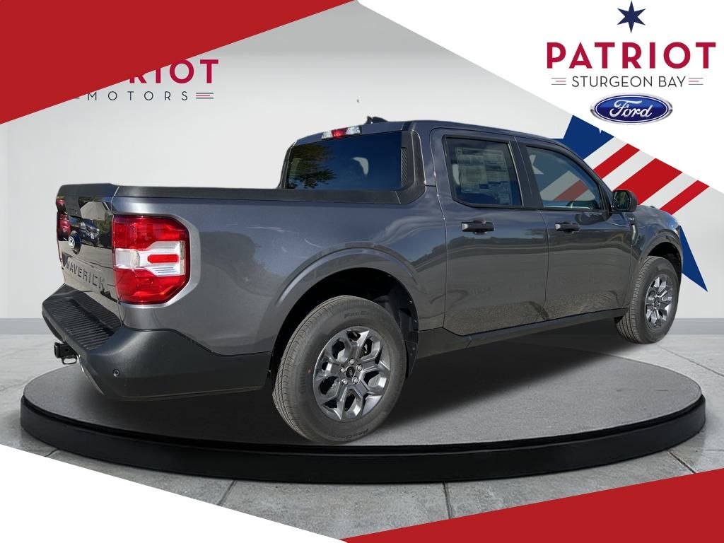 2025 Ford Maverick XLT photo 2