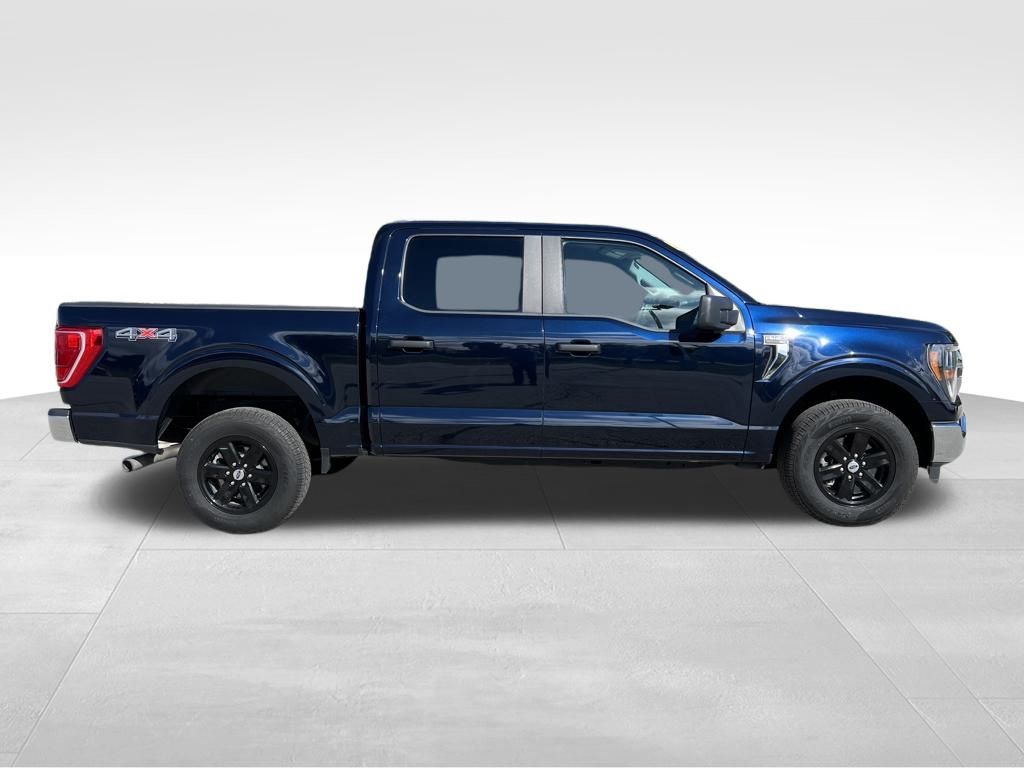 2023 Ford F-150 XLT photo 2