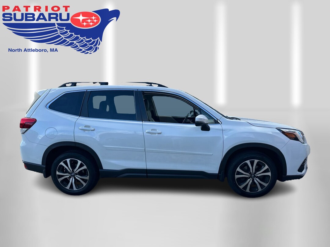 2023 Subaru Forester Limited photo 4