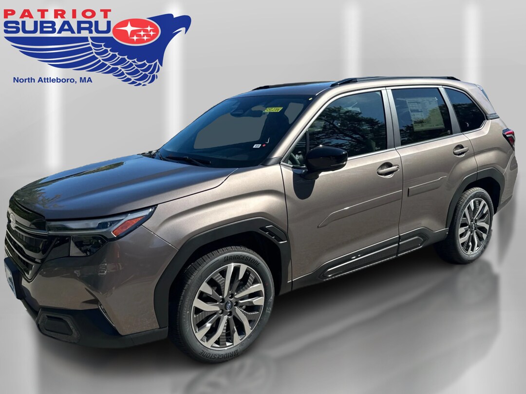 2025 Subaru Forester Touring photo 2