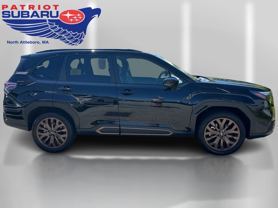 2025 Subaru Forester Sport Base photo 4