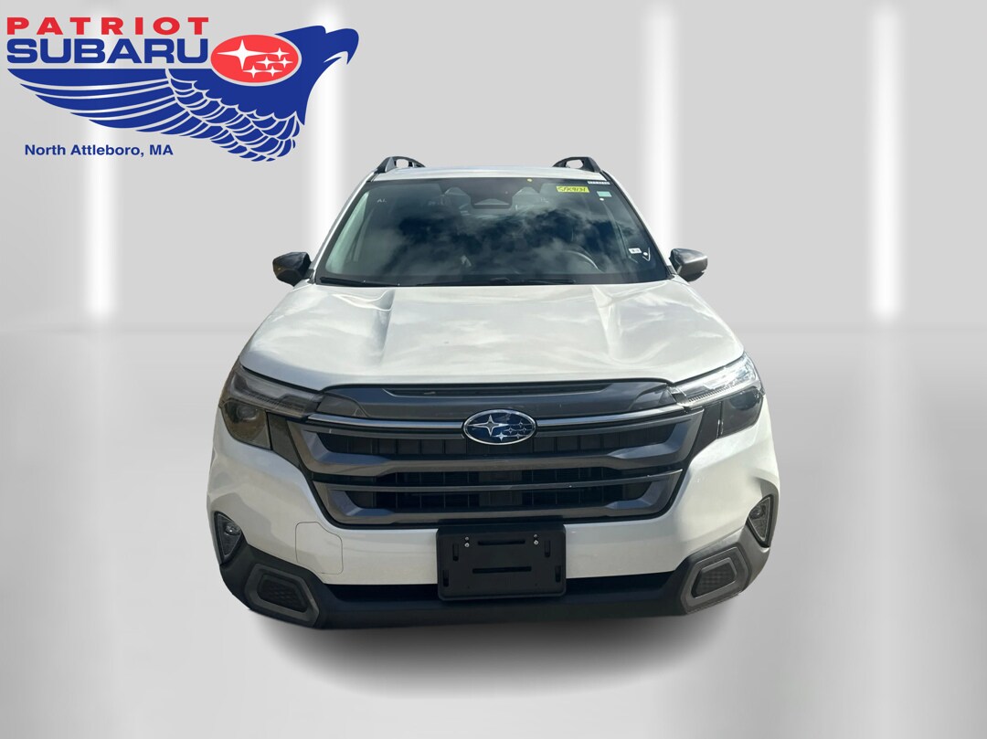 2025 Subaru Forester Limited photo 3