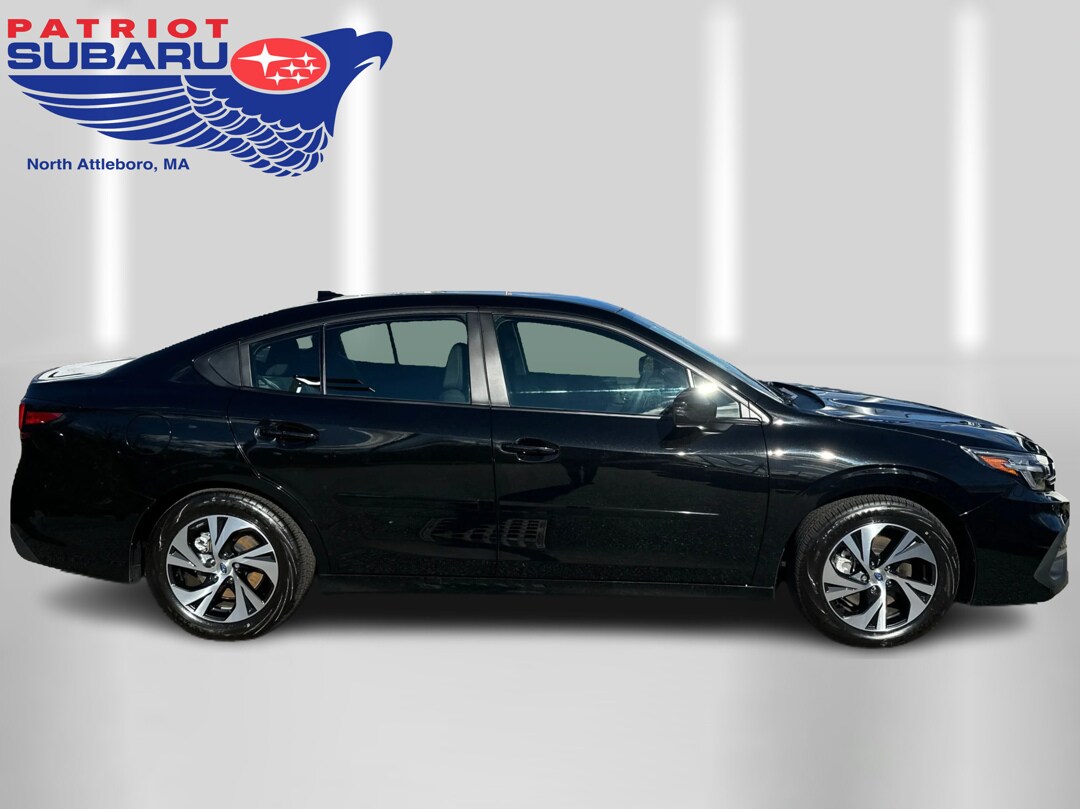 2025 Subaru Legacy Premium photo 4