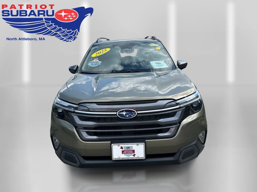 2025 Subaru Forester Limited photo 3