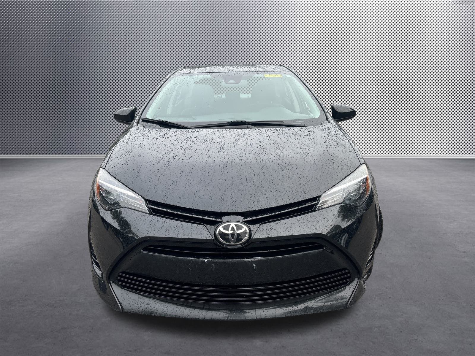 Used 2018 Toyota Corolla LE with VIN 2T1BURHE1JC989449 for sale in North Attleboro, MA