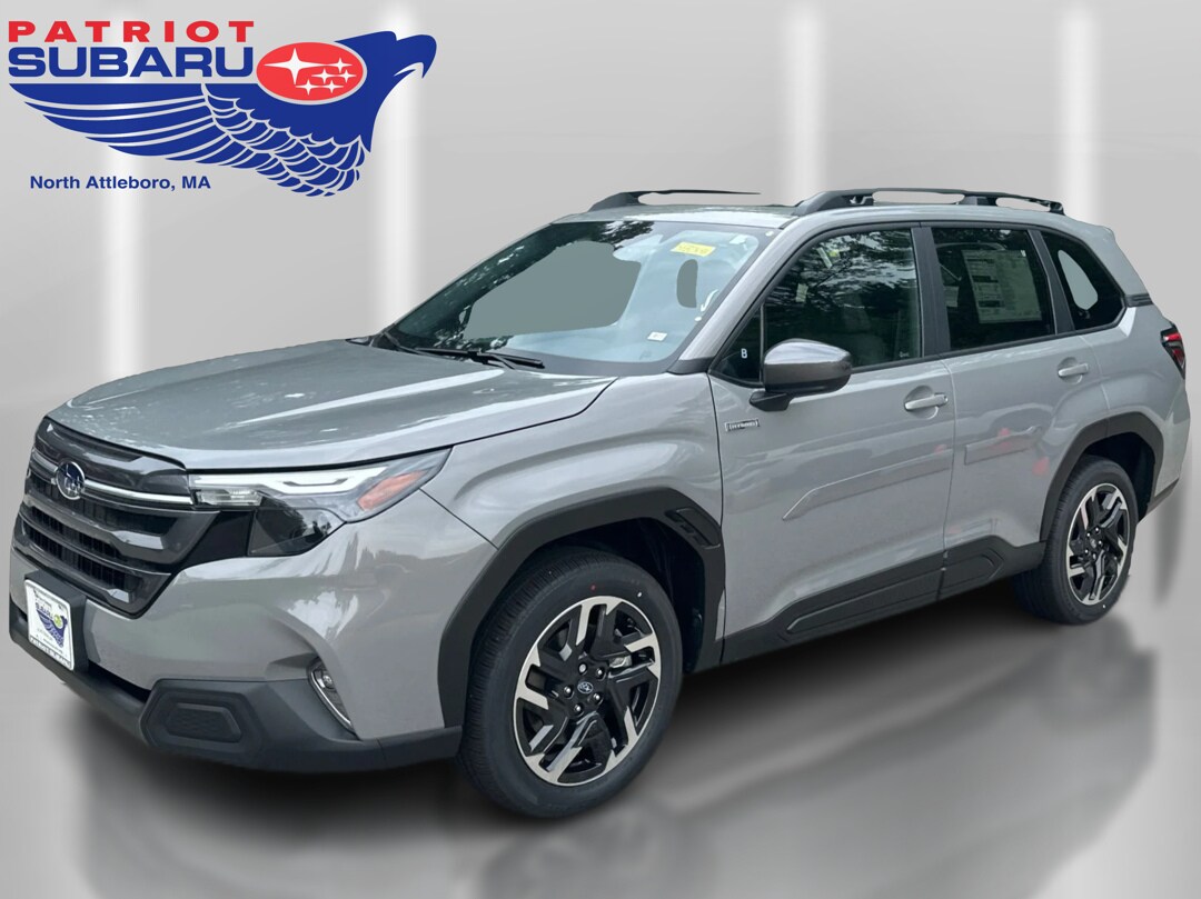 2025 Subaru Forester Premium photo 2