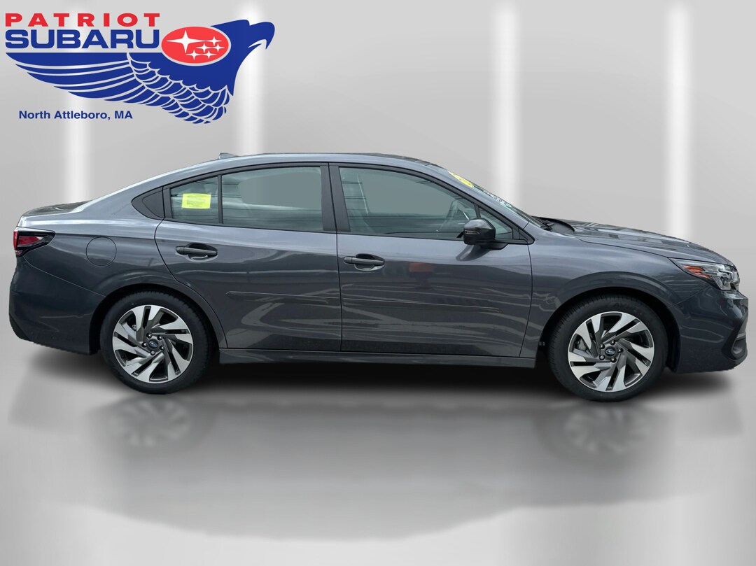 2025 Subaru Legacy Limited photo 4