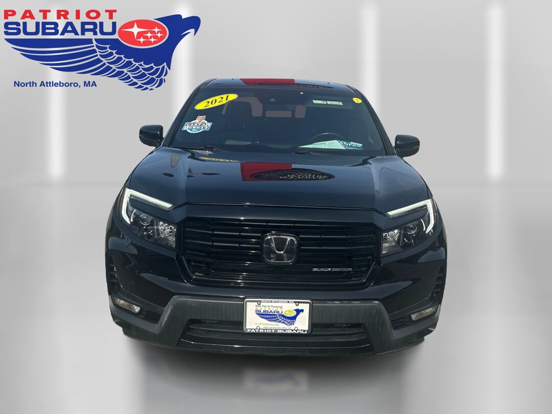2021 Honda Ridgeline Black Edition photo 2
