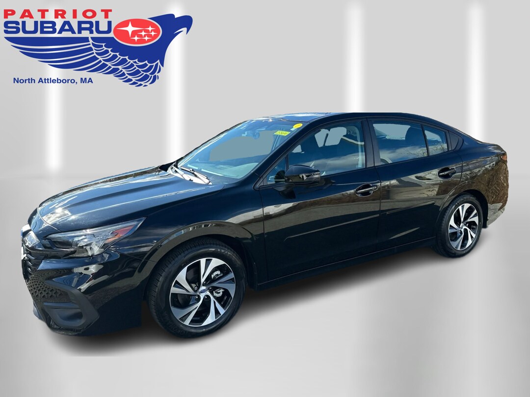 2025 Subaru Legacy Premium photo 2