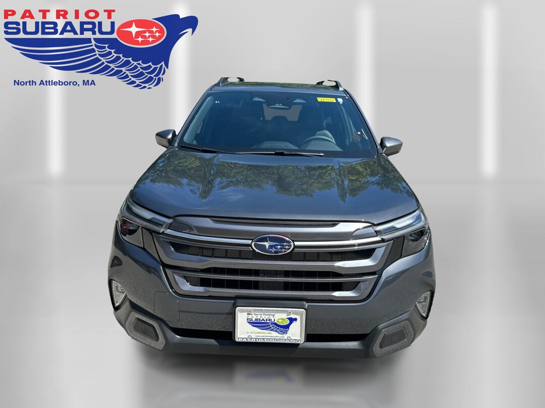 2025 Subaru Forester Limited photo 3