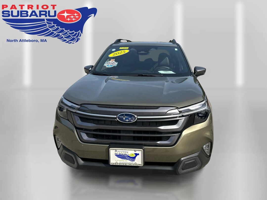 2025 Subaru Forester Limited photo 3