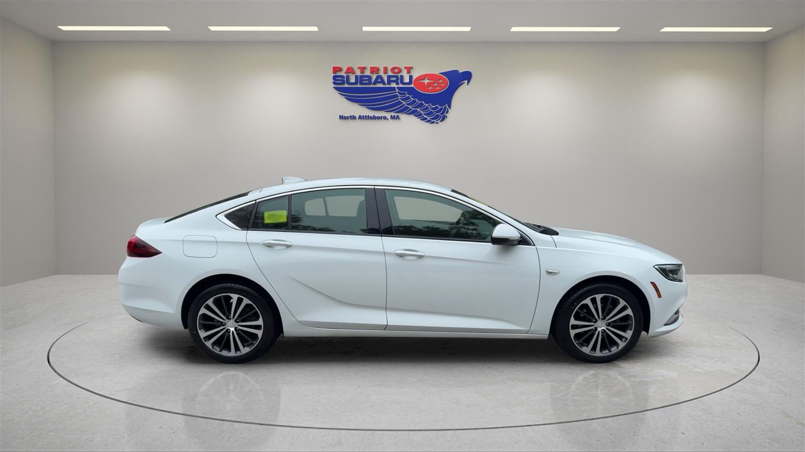 Used 2019 Buick Regal Sportback Preferred with VIN W04GL6SX7K1044734 for sale in North Attleboro, MA