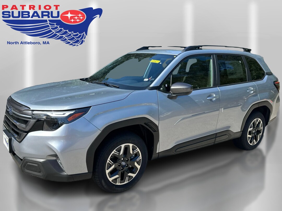 2025 Subaru Forester Premium photo 2