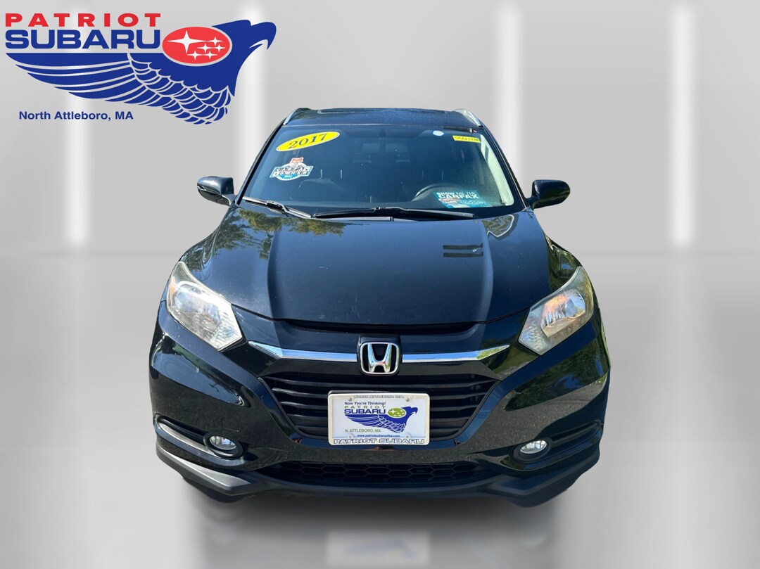 2017 Honda HR-V EX-L photo 3