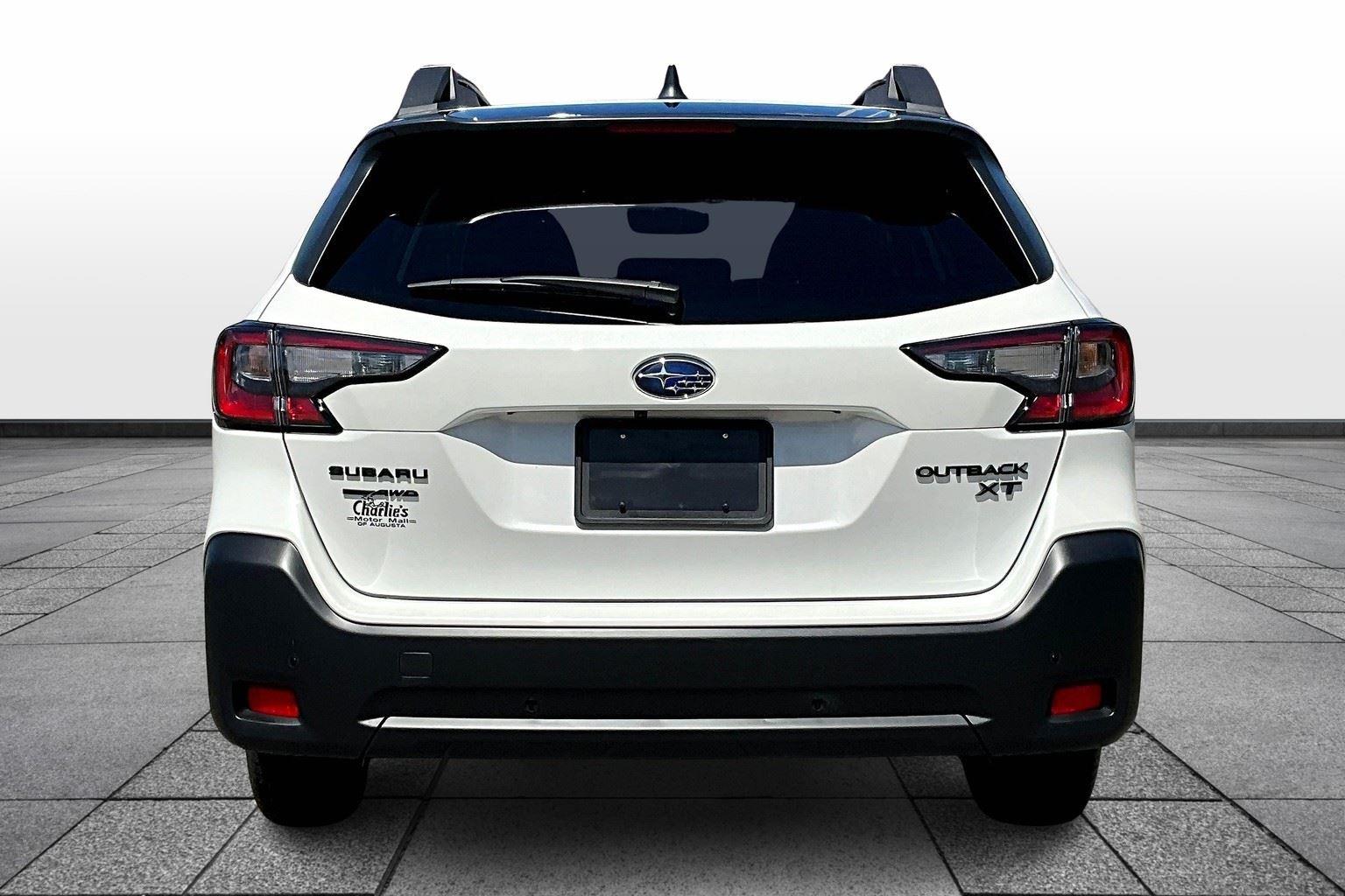 2025 Subaru Outback Onyx Edition XT photo 4