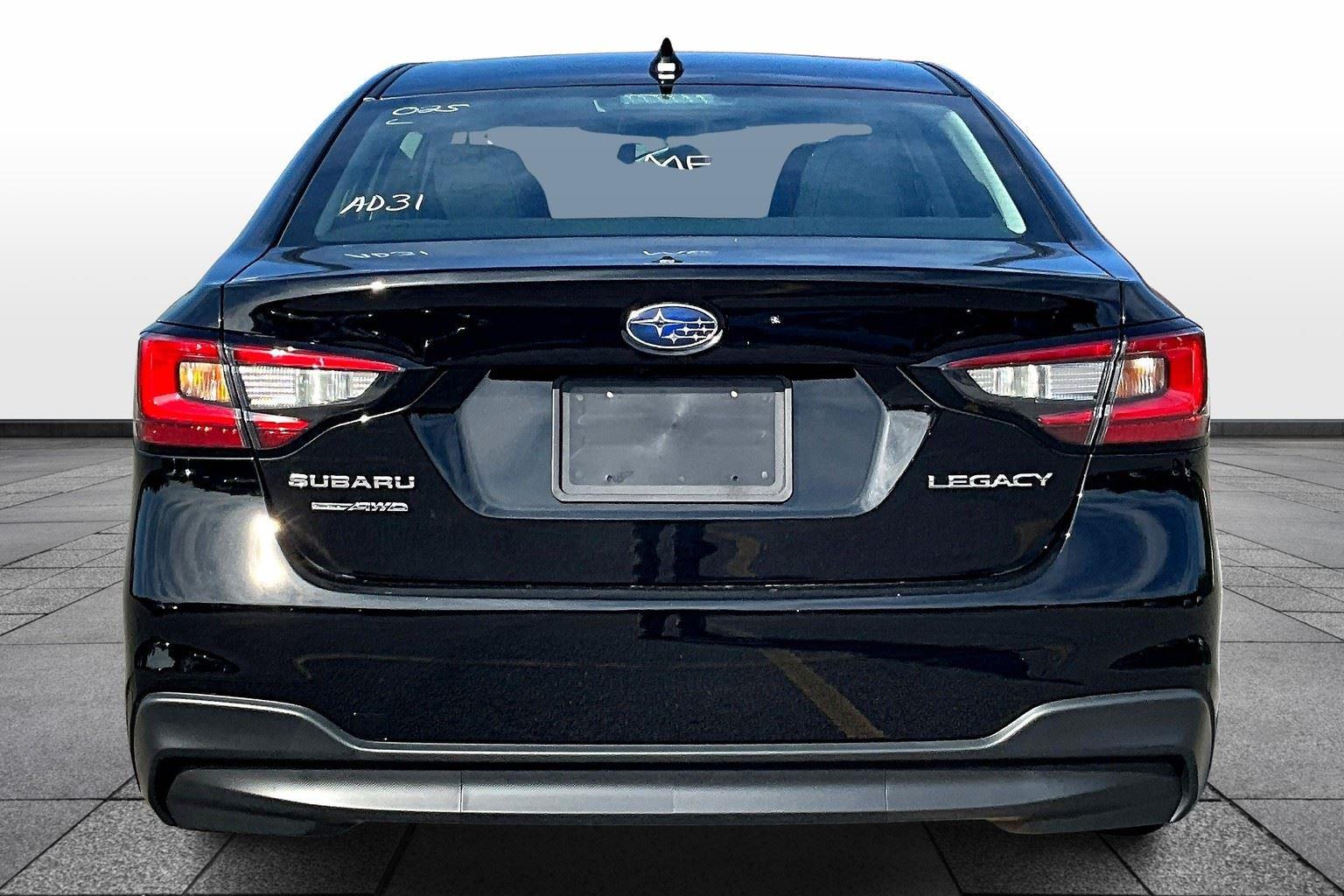 2025 Subaru Legacy Premium photo 4