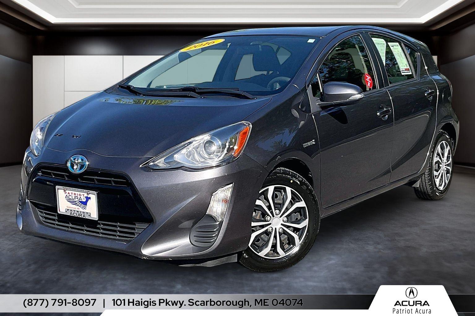 Magnetic Gray Metallic 2016 Toyota Prius c Two Hatchback Front-Wheel Drive Continuously Variable Transmission