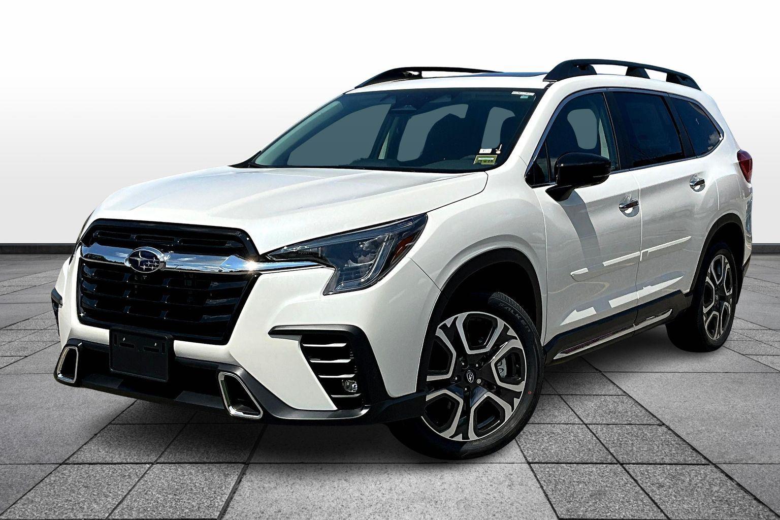 2025 Subaru Ascent Touring photo 2
